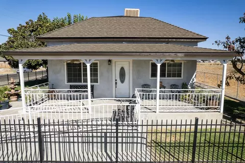 515 Josephine Ave, Corcoran, CA 93212