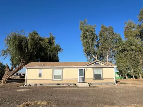 17140 Jackson Ave, Lemoore, CA 93245