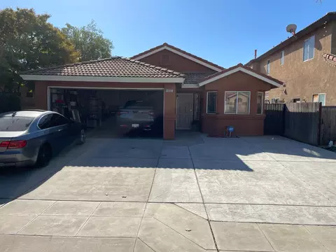 4683 W Normal, Fresno, CA 93722