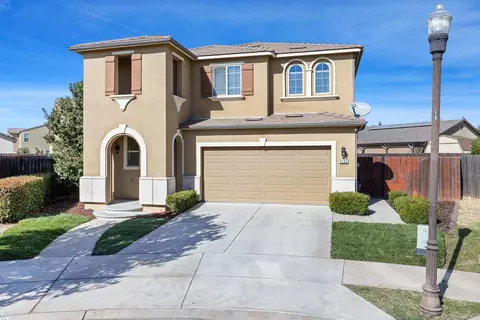 3103 Richert Ave, Clovis, CA 93619