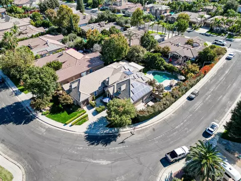 166 W Jordan, Clovis, CA 93611
