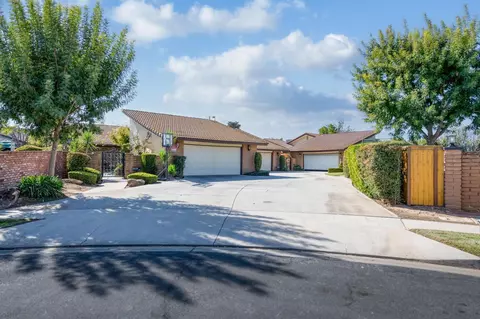 2079 W Calimyrna Ave #102, Fresno, CA 93711