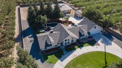 11315 E Nebraska Ave, Selma, CA 93662