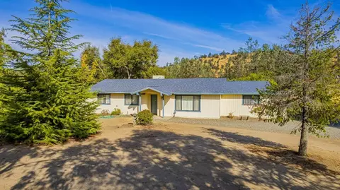 31045 Revis Rd, Coarsegold, CA 93614