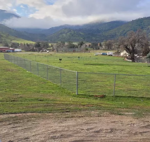 160340 Lupine, Sanger, CA 93657
