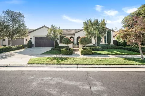 3672 Everglade Ave, Clovis, CA 93619