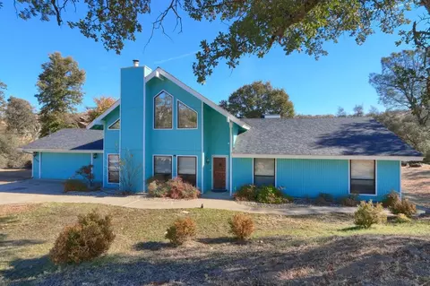 42800 Long Hollow Dr, Coarsegold, CA 93614
