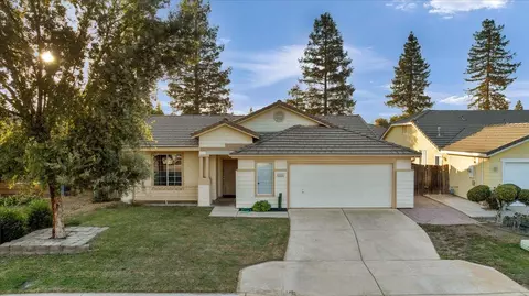 2434 S Preuss, Fresno, CA 93727