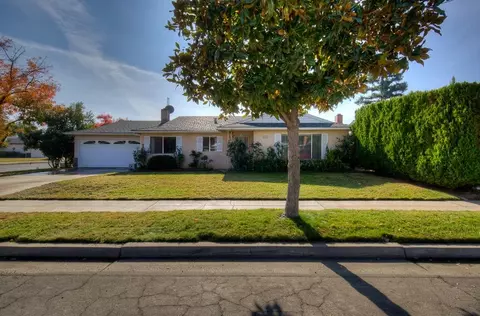1417 W Minarets Ave, Fresno, CA 93711