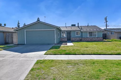 3790 E Austin Way, Fresno, CA 93726