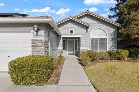 2257 Wrenwood Ave, Clovis, CA 93611
