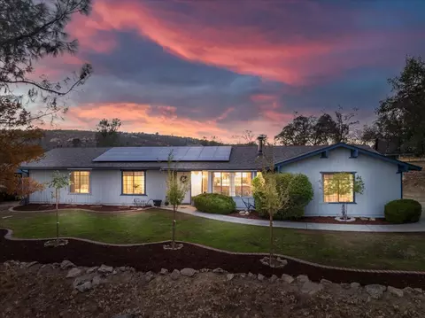 29704 Yosemite Springs Pkwy, Coarsegold, CA 93614