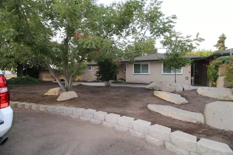 5401 E Sussex Way, Fresno, CA 93727