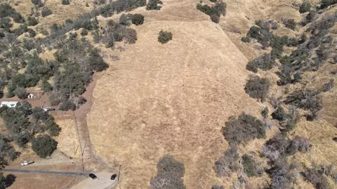 0 Crane Ln, Yokuts Valley, CA 93675