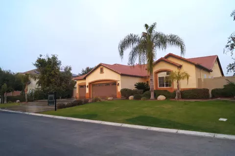 6607 Carracci Ln, Bakersfield, CA 93306