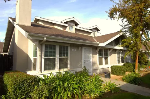 5455 N Marty Ave #141, Fresno, CA 93711