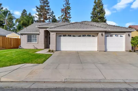 2146 E Powers Ave, Fresno, CA 93720