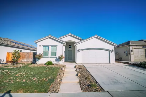 639 Mesa Dr S, Madera, CA 93636 photo 1