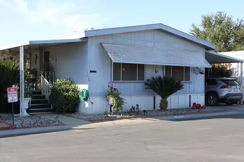 1001 Sylmar #162, Clovis, CA 93612