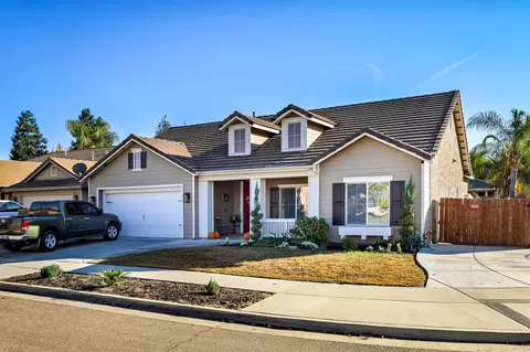1295 Mondavi Ave, Tulare, CA 93274
