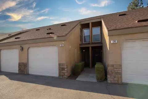 7166 N Fruit Ave #175, Fresno, CA 93711