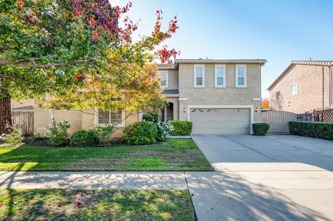 2778 Scott Ave, Clovis, CA 93611