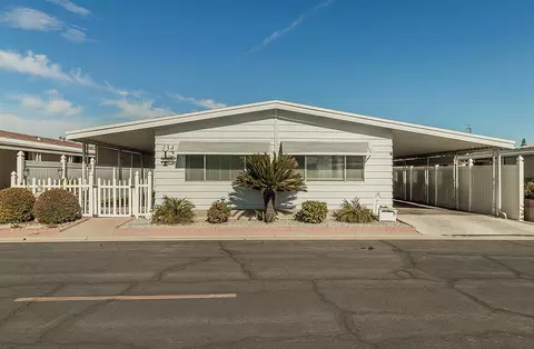 1701 Dinuba Ave #134, Selma, CA 93662