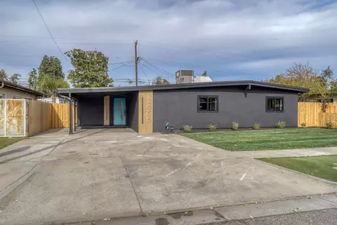 2655 E Saginaw Way, Fresno, CA 93726
