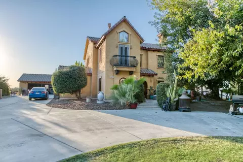 3675 S West Ave, Fresno, CA 93706