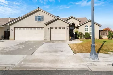 1818 Lime Ave, Sanger, CA 93657