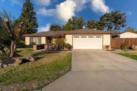 545 Sunnydale Ct, Madera, CA 93637