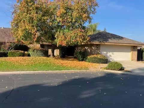 1057 W Sierra Ave, Fresno, CA 93711