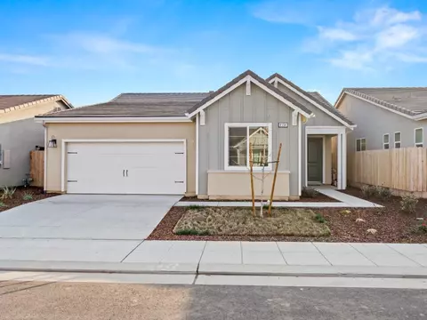 4154 Hoblitt Ave, Clovis, CA 93619