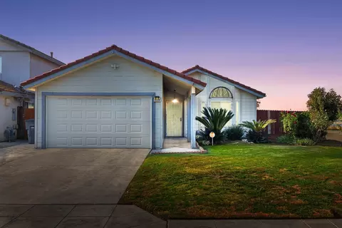 6259 N Vista Ave, Fresno, CA 93722