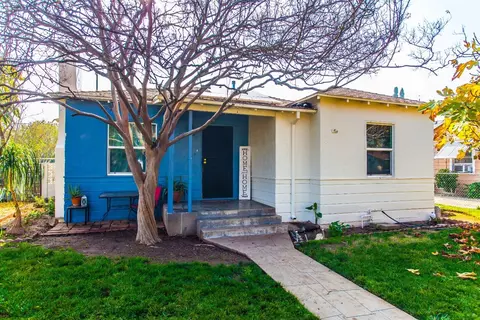3892 E Heaton Ave, Fresno, CA 93702