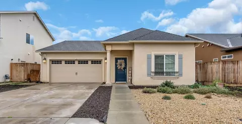 6215 E Fedora Ave, Fresno, CA 93727