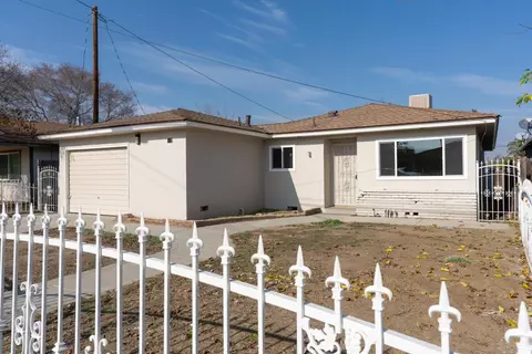 487 E Valley St, Coalinga, CA 93210