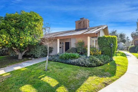 542 W San Jose, Fresno, CA 93704