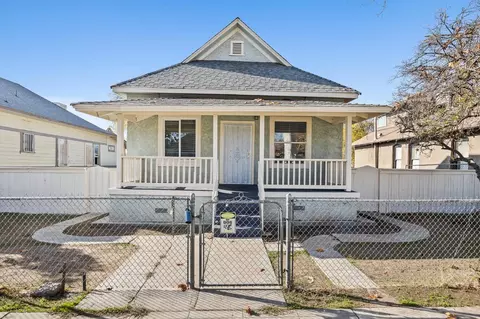 429 N Clark St, Fresno, CA 93701