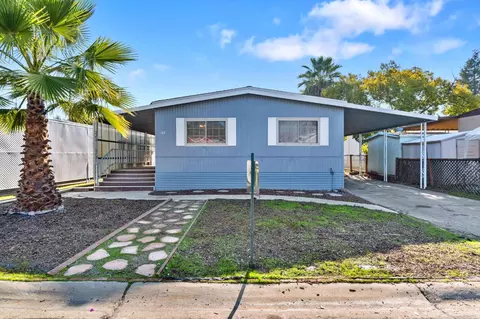1218 E Cleveland Ave #183, Madera, CA 93638