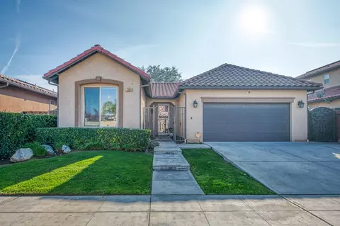 7381 W Portals Ave, Fresno, CA 93723