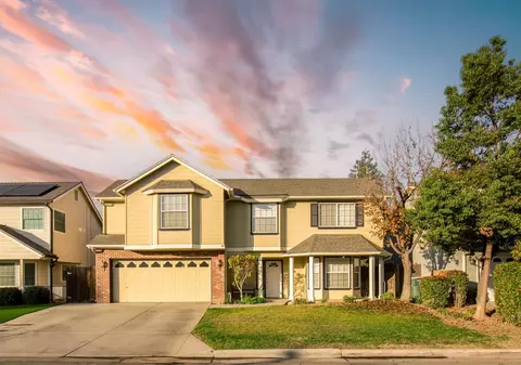 2036 E Muncie Ave, Fresno, CA 93720