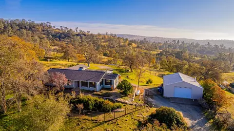 39532 S Lilley Way, Coarsegold, CA 93614