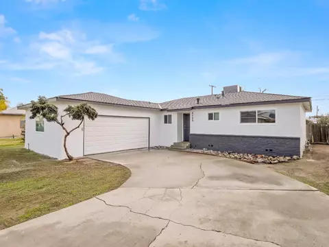 8599 Eddy St, Hanford, CA 93230