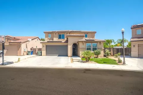 3591 Griffith Ave, Clovis, CA 93619