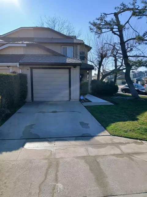 3559 W Harvard Ave, Fresno, CA 93722