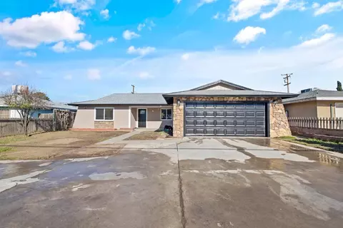 1116 W California Ave, Fresno, CA 93706