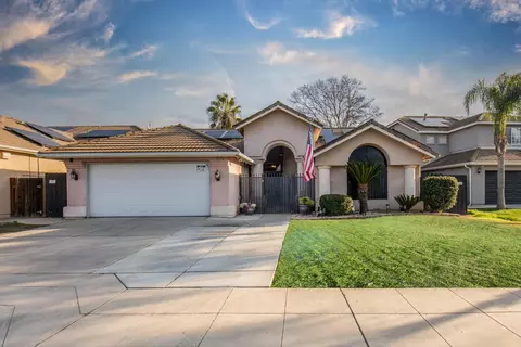 5658 N Mitre Ave, Fresno, CA 93722