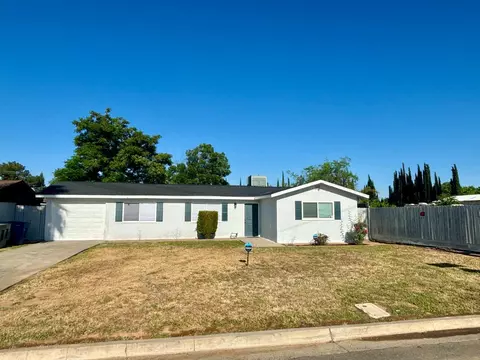 3205 N Gentry, Fresno, CA 93722
