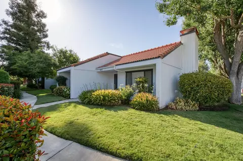4837 N Hulbert Ave, Fresno, CA 93705